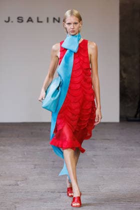 IPA88841838 - Milan, Milan Women™s Fashion Week Spring Summer 2027 - Women™s Fashion, Spring Summer 2027 - J. Salinas fashion show - runway - pictured: Model.  Copyright: xCinziaxCamelax xx IPA88841838
