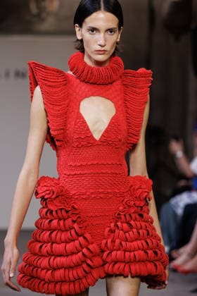 IPA88841959 - Milan, Milan Women™s Fashion Week Spring Summer 2027 - Women™s Fashion, Spring Summer 2027 - J. Salinas fashion show - runway - pictured: Model.  Copyright: xCinziaxCamelax xx IPA88841959
