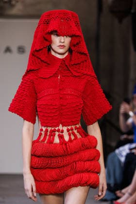 IPA88841982 - Milan, Milan Women™s Fashion Week Spring Summer 2027 - Women™s Fashion, Spring Summer 2027 - J. Salinas fashion show - runway - pictured: Model.  Copyright: xCinziaxCamelax xx IPA88841982