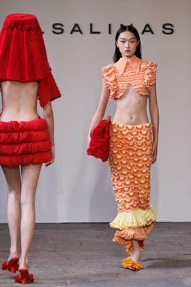 IPA88842023 - Milan, Milan Women™s Fashion Week Spring Summer 2027 - Women™s Fashion, Spring Summer 2027 - J. Salinas fashion show - runway - pictured: Model.  Copyright: xCinziaxCamelax xx IPA88842023