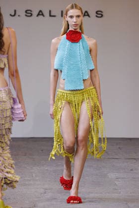 IPA88842446 - Milan, Milan Women™s Fashion Week Spring Summer 2027 - Women™s Fashion, Spring Summer 2027 - J. Salinas fashion show - runway - pictured: Model.  Copyright: xCinziaxCamelax xx IPA88842446