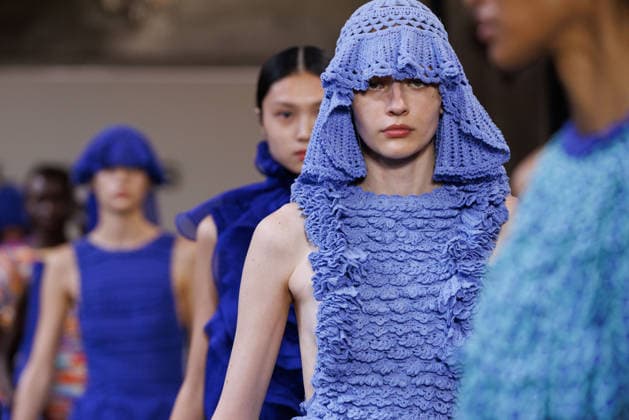 IPA88843127 - Milan, Milan Women™s Fashion Week Spring Summer 2027 - Women™s Fashion, Spring Summer 2027 - J. Salinas fashion show - runway - pictured: Models, finale of the fashion show.  Copyright: xCinziaxCamelax xx IPA88843127
