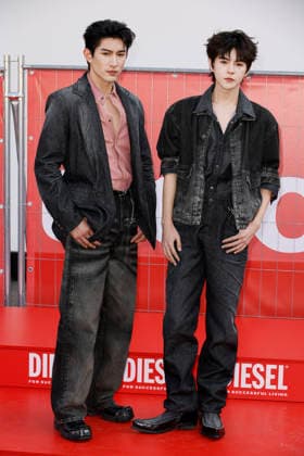 MFW Spring Summer 2027 Diesel Photocall MP MILAN, ITALY - SEPTEMBER 22: Lyu Sitong, Ayden Sng attends the Diesel fashion show during Milan Fashion Week WOMEN S COLLECTION SPRING SUMMER 2027 on September 22, 2026 in Milan, Italy. Photo by Marco Piovanotto Abacapress.com Milan Italy  Copyright: xPiovanottoxMarco ABACAx
