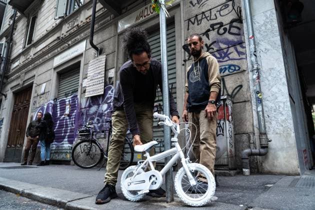 September 23, 2026, Turin, To, Italy: A human bike path to raise awareness about cycling deaths and accidents. Yesterday, Tuesday, September 22, a seven-year-old boy died while cycling to school. Turin, September 23, 2026. Turin Italy  - ZUMAa289 20260923_zia_a289_011 Copyright: xSelenexDanielex xAgfx