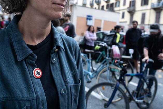 September 23, 2026, Turin, To, Italy: A human bike path to raise awareness about cycling deaths and accidents. Yesterday, Tuesday, September 22, a seven-year-old boy died while cycling to school. Turin, September 23, 2026. Turin Italy  - ZUMAa289 20260923_zia_a289_029 Copyright: xSelenexDanielex xAgfx