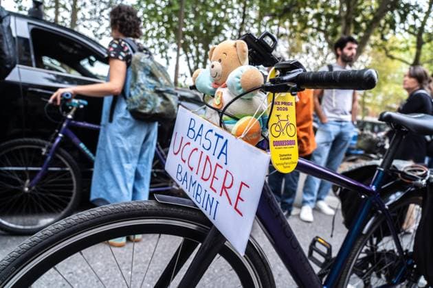 September 23, 2026, Turin, To, Italy: A human bike path to raise awareness about cycling deaths and accidents. Yesterday, Tuesday, September 22, a seven-year-old boy died while cycling to school. Turin, September 23, 2026. Turin Italy  - ZUMAa289 20260923_zia_a289_037 Copyright: xSelenexDanielex xAgfx