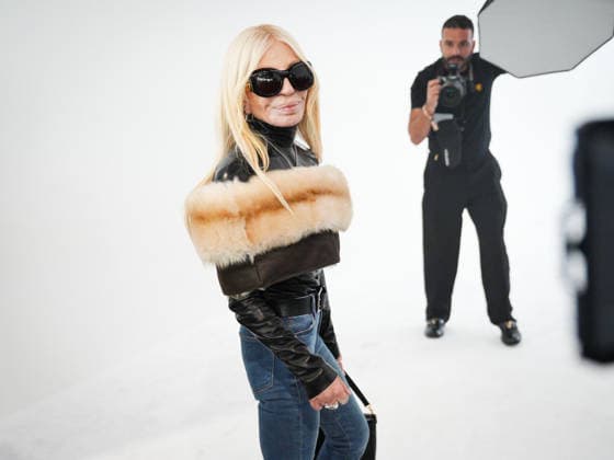 IPA88956791 - Milan, Milan Women™s Fashion Week Spring Summer 2027 - Women™s Fashion, Spring Summer 2027 - GUCCI fashion show - guests pictured: Donatella Versace  Copyright: xRiccardoxGiordanox xRiccardoxGiordanox IPA88956791