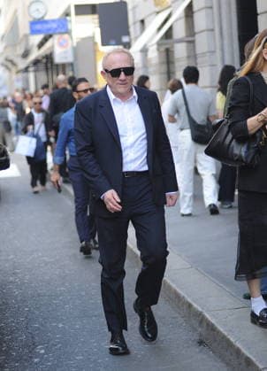 RECORD DATE NOT STATED IPA88962997 - Milan—photo by Mimmo Carriero—After the Gucci fashion show, François Henry Pinault arrives downtown and heads to his hotel  Copyright: xx xx IPA88962997