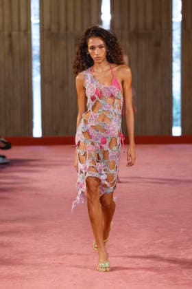 Blumarine Ready-to-Wear Spring Summer 2027 Fashion Show at Milan Fashion Week, on September 25, 2026, Bestimage, Milan, Italy  Copyright: xAgencex xBestimagexAgencex xBestimagex