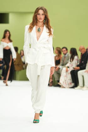 IPA88969702 - Milan, Milan Women™s Fashion Week Spring Summer 2027 - Women™s Fashion, Spring Summer 2027 - Luisa Spagnoli fashion show - runway Pictured: models  Copyright: xRiccardoxGIordanox xRiccardoxGiordano IPAx IPA88969702