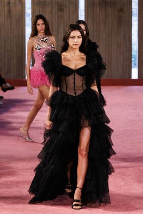 IPA88975628 - Milan, Milan Women™s Fashion Week Spring Summer 2027 - Women™s Fashion, Spring Summer 2027 - Blumarine fashion show - guests - Pictured: Irina Shayk  Copyright: xCinziaxCamelax xx IPA88975628