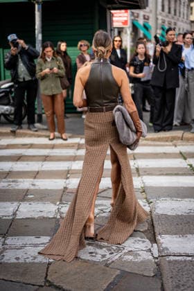 Street Style: Sportmax fashion show during the Milan Fashion Week - Womenswear Spring Summer 2027 in Milan, Italy, on 25 September 2026 Street Style: A guest is seen outside of the Sportmax fashion show during the Milan Fashion Week - Womenswear Spring Summer 2027 in Milan, Italy, on 25 September 2026., Credit:Stefano Costantino TTL Stefano Costantino Avalon Italy, Milan  Copyright: xStefanoxCostantinoxTTLx xStefanoxCostantinox xAvalonx 1138226710