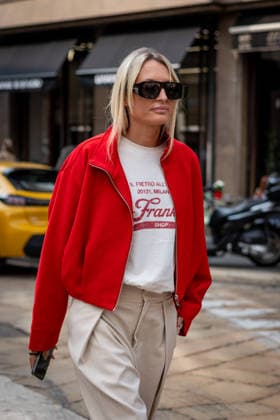 Street Style: Sportmax fashion show during the Milan Fashion Week - Womenswear Spring Summer 2027 in Milan, Italy, on 25 September 2026 Street Style: A guest is seen outside of the Sportmax fashion show during the Milan Fashion Week - Womenswear Spring Summer 2027 in Milan, Italy, on 25 September 2026., Credit:Stefano Costantino TTL Stefano Costantino Avalon Italy, Milan  Copyright: xStefanoxCostantinoxTTLx xStefanoxCostantinox xAvalonx 1138226852