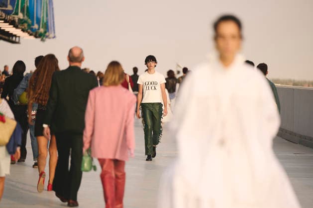 September 26, 2026, Milan, Italy, Italy: Models on the runway at the Moschino fashion show in Milan, September 2026 Milan Italy  - ZUMAg279 20260926_zip_g279_030 Copyright: xAlessandroxGalatolix