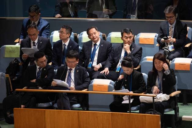 September 26, 2026, New York City, USA: Members of the Chinese delegation listen during the General Debate of the 81st session of the United Nations General Assembly at the UN Headquarters in New York City. New York City USA - ZUMAl194 20260926_zip_l194_005 Copyright: xMarekxLadzinskix