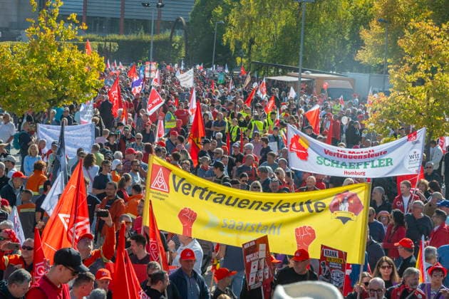 Thousands of demonstrators joined the German Trade Union Federation’s march in Saarbrücken and other cities on Saturday, September 26, 2026. The federal government’s reform agenda is not without controversy among the public. Most recently, the CDU’s historically poor results in the state elections were also bub