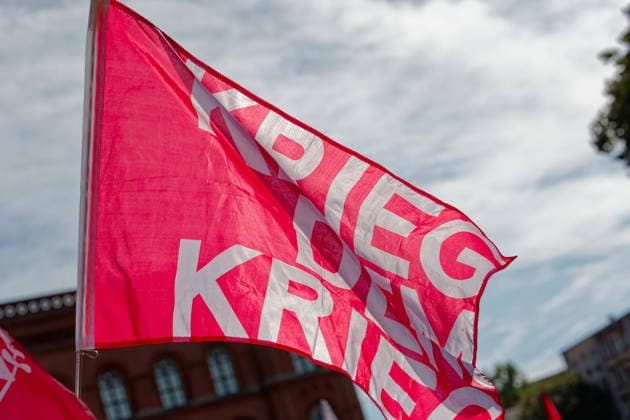 DGB Demonstration Against the Dismantling of the Welfare State September 26, 2026, Germany, Berlin: Demonstration and rally in front of the Rotes Rathaus as part of the DGB Day of Action against the dismantling of the welfare state and military buildup
