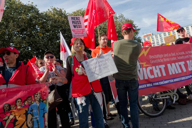 DGB Demonstration Against the Dismantling of the Welfare State September 26, 2026, Berlin, Germany: Demonstration and rally in front of the Rotes Rathaus as part of the DGB Day of Action against the dismantling of the welfare state and military buildup