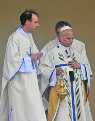 Pope Leo XIV during his grand Mass at the Place de la Concorde in Paris on September 26, 2026. Christian Liewig Bestimage Pope Leo XIV during his grand Mass at the Place de la Concorde in Paris, September 26, 2026. Paris, France  Copyright: xChristianxLiewigx xBestimagexChristianxLiewigx xBestimagex
