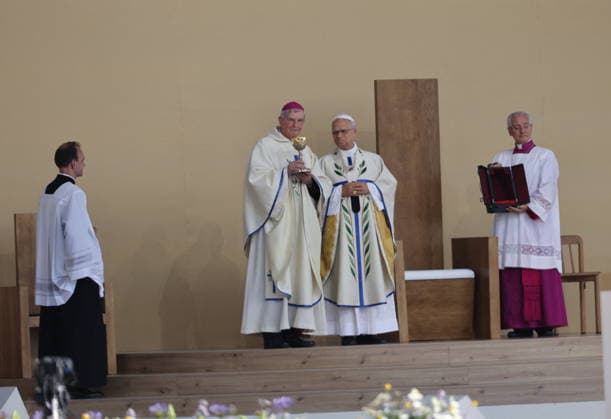 Pope Leo XIV during his High Mass at the Place de la Concorde in Paris on September 26, 2026 Jacovides Moreau Bestimage Pope Leo XIV during his High Mass at the Place de la Concorde in Paris on September 26, 2026 Paris, France  Copyright: xJACOVIDES-MOREAUx xBESTIMAGExJACOVIDES-MOREAUx xBESTIMAGEx