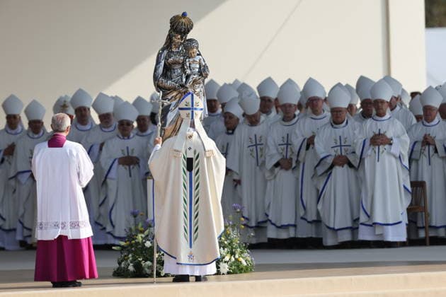 Pope Leo XIV during his High Mass at the Place de la Concorde in Paris on September 26, 2026 Jacovides Moreau Bestimage Pope Leo XIV during his High Mass at the Place de la Concorde in Paris on September 26, 2026 Paris, France  Copyright: xJACOVIDES-MOREAUx xBESTIMAGExJACOVIDES-MOREAUx xBESTIMAGEx