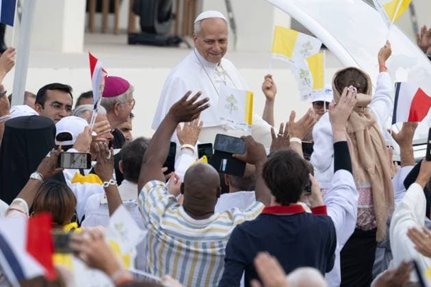 POPE S VISIT TO FRANCE PHOTOPQR OUEST FRANCE Stéphane Geufroi Paris, September 26, 2026. Léon XIV begins todaya historic four-day visit to France. The event is expected to draw one million people. This Saturday, September 26, his visit to France included a massive Mass at Place de la Concorde attended by more than 700,000 faithful. September 25, 2026, Paris, France. Pope Leo XIV is on an apostolic visit to France from September 25 to 28, 2026, in Paris, France.  Copyright: xPHOTOPQR OUESTxFRANCE MAXPPPxStéphanexGeufroix 20260926OFR1737 20260926OFR1737