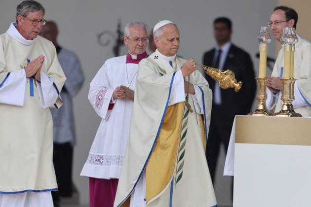 Visit to France of Pope Leo XIV - Mass At Concorde Place Pope Leo XIV during the mass at Concorde Place in Paris, France on September 26, 2026. Pope Leo XIV makes a historic apostolic journey of four days to France scheduled for September 25 to 28, 2026. Photo by Frederic Lafargue ABACAPRESS.COM Paris France  Copyright: xLafarguexFrederic ABACAx