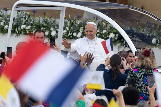POPE S VISIT TO FRANCE PHOTOPQR OUEST FRANCE Stéphane Geufroi Paris September 26, 2026 Leon XIV begins aa historic four-day visit to France—an event for which one million people are expected. This Saturday, September 26, his visit to France included a massive Mass at Place de la Concorde attended by more than 700,000 faithful. September 25, 2026, Paris, France Pope Leo XIV is on an apostolic visit to France from September 25 to 28, 2026, Paris, France  Copyright: xPHOTOPQR OUESTxFRANCE MAXPPPxStéphanexGeufroix 20260926OFR2171 20260926OFR2171