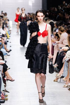 IPA89005313 - Milan, Milan Women™s Fashion Week Spring Summer 2027 - Women™s Fashion, Spring Summer 2027 - Ermanno Scervino fashion show - pictured on the runway: a model.  Copyright: xCinziaxCamelax xx IPA89005313