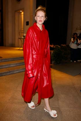 MFW Spring Summer 2027 Bottega Veneta leaving MP MILAN, ITALY - SEPTEMBER 26: Audrey Hobert leaves her hotel to attending Bottega Veneta fashion show during the Milan Fashion Week - Womenswear Spring Summer 2027 on September 24, 2026 in Milan, Italy. Photo by Marco Piovanotto Abacapress.com Milan Italy  Copyright: xPiovanottoxMarco ABACAx