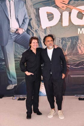 Digger Film Photocall in Mexico City (L-R) American actor Tom Cruise and Director Alejandro Gonzalez Inarritu attend the Digger Photocall at the Four Seasons Hotel Mexico Cityl on September 26, 2026 in Mexico City, Mexico. (Photo by Yamak Perea Eyepix Group) Copyright: xYamakxPerea xEyepixxGroupx YP_26092026_197900