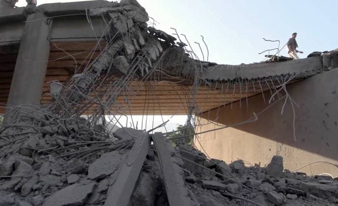 (260927) -- IBB, Sept. 27, 2026 -- This video screenshot provided by shows a bridge damaged following an alleged Saudi airstrike in Yemen s Ibb province on Sept. 26, 2026. Yemen s Houthi military spokesperson Yahya Sarea said Saturday that Saudi warplanes had carried out 27 airstrikes across six Yemeni provinces over the previous 24 hours. In a statement on X, Sarea said F-15 and Typhoon fighter jets operating from air bases in Khamis Mushait and Taif in Saudi Arabia struck areas in Taiz, Marib, Saada, Amran, Ibb and Hajjah. ( Handout via Xinhua) YEMEN-IBB PROVINCE-DAMAGED BRIDGE-SAUDI AIRSTRIKE HouthixMediaxCenter 