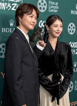 September 26, 2026, New York, Ny, United States: Ryunosuke Kamiki and Minami Hamabe attend the 64th New York Film Festival Godzilla Minus Zero World Premiere. Held at Alice Tully Hall at Lincoln Center in New York. Zuma Press. September 26, 2026. New York United States - ZUMAp281 20260926_zea_p281_018 Copyright: xPhotoxImagexPressx