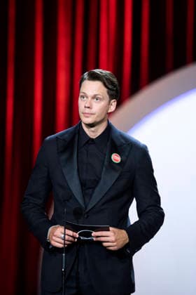 San Sebastian - Closing Ceremony Bill Skarsgard attended Closing Ceremony Gala during 74th San Sebastian International Film Festival at Kursaal Palace on September 26, 2026 in Donostia San Sebastian, Spain Photo by ABACAPRESS.COM Donostia San Sebastian Euskadi Spain  Copyright: xABACAx