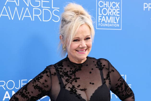 Project Angel Food s Angel Awards 2026 HOLLYWOOD, LOS ANGELES, CALIFORNIA, USA - SEPTEMBER 26: Caroline Rhea arrives at Project Angel Food s Angel Awards 2026 held at The Chuck Lorre Family Foundation Campus at Project Angel Food on September 26, 2026 in Hollywood, Los Angeles, California, United States. Hollywood The Chuck Lorre Family Foundation Campus at Project Angel Food California United States Copyright: xXavierxCollin ImagexPressxAgencyx