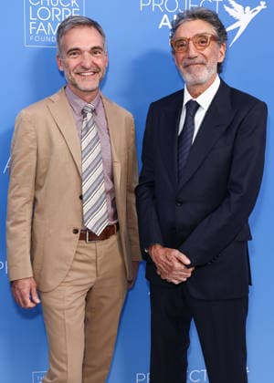 Project Angel Food s Angel Awards 2026 HOLLYWOOD, LOS ANGELES, CALIFORNIA, USA - SEPTEMBER 26: Steve Holland and Chuck Lorre arrive at Project Angel Food s Angel Awards 2026 held at The Chuck Lorre Family Foundation Campus at Project Angel Food on September 26, 2026 in Hollywood, Los Angeles, California, United States. Hollywood The Chuck Lorre Family Foundation Campus at Project Angel Food California United States Copyright: xXavierxCollin ImagexPressxAgencyx