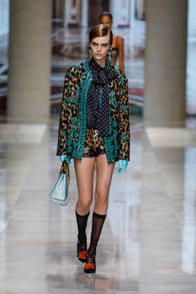 Dolce Gabbana Spring Summer 2027 Ready-to-Wear Collection Fashion Show during Milan Fashion Week on September 25, 2026 Dolce Gabbana Fashion Show Ready to Wear Spring Summer 2027 at Milan Fashion Week September 25, 2026 Milan, Italy  Copyright: xAgencex xBestimagexAgencex xBestimagex