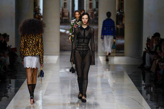 Dolce Gabbana Spring Summer 2027 Ready-to-Wear Collection Fashion Show during Milan Fashion Week on September 25, 2026 Dolce Gabbana Fashion Show Ready to Wear Spring Summer 2027 at Milan Fashion Week September 25, 2026 Milan, Italy  Copyright: xAgencex xBestimagexAgencex xBestimagex