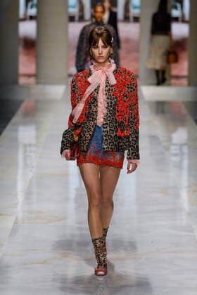 Dolce Gabbana Spring Summer 2027 Ready-to-Wear Collection Fashion Show during Milan Fashion Week on September 25, 2026 Dolce Gabbana Fashion Show Ready to Wear Spring Summer 2027 at Milan Fashion Week September 25, 2026 Milan, Italy  Copyright: xAgencex xBestimagexAgencex xBestimagex