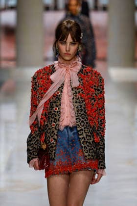 Dolce Gabbana Spring Summer 2027 Ready-to-Wear Collection Fashion Show during Milan Fashion Week on September 25, 2026 Dolce Gabbana Fashion Show Ready to Wear Spring Summer 2027 at Milan Fashion Week September 25, 2026 Milan, Italy  Copyright: xAgencex xBestimagexAgencex xBestimagex