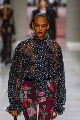 Dolce Gabbana Spring Summer 2027 Ready-to-Wear Collection Fashion Show during Milan Fashion Week on September 25, 2026 Dolce Gabbana Fashion Show Ready to Wear Spring Summer 2027 at Milan Fashion Week September 25, 2026 Milan, Italy  Copyright: xAgencex xBestimagexAgencex xBestimagex