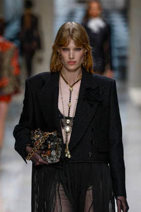 Dolce Gabbana Spring Summer 2027 Ready-to-Wear Collection Fashion Show during Milan Fashion Week on September 25, 2026 Dolce Gabbana Fashion Show Ready to Wear Spring Summer 2027 at Milan Fashion Week September 25, 2026 Milan, Italy  Copyright: xAgencex xBestimagexAgencex xBestimagex