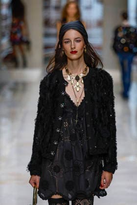 Dolce Gabbana Spring Summer 2027 Ready-to-Wear Collection Fashion Show during Milan Fashion Week on September 25, 2026 Dolce Gabbana Fashion Show Ready to Wear Spring Summer 2027 at Milan Fashion Week September 25, 2026 Milan, Italy  Copyright: xAgencex xBestimagexAgencex xBestimagex