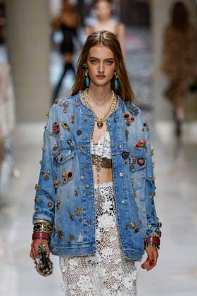 Dolce Gabbana Spring Summer 2027 Ready-to-Wear Collection Fashion Show during Milan Fashion Week on September 25, 2026 Dolce Gabbana Fashion Show Ready to Wear Spring Summer 2027 at Milan Fashion Week September 25, 2026 Milan, Italy  Copyright: xAgencex xBestimagexAgencex xBestimagex
