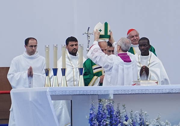 NEWS le Pape Leon XIV au Scanctuaire de Lourdes- - 27 09 2026 LOURDES, FRANCE SEPTEMBER 27: Pope Leo XIV during Mass at the Sanctuary of Lourdes. This trip marks the first visit by a pope to this European country since that of Benedict XVI in 2008.in Lourdes Photo: Laurent Lairys. LourdesFrance  Copyright: xLaurentxLairysx