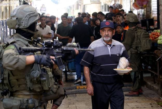 September 27, 2026, Nablus, Palestine, State of: NABLUS, OCCUPIED WEST BANK, SEPTEMBER 27, 2026: Israeli soldiers patrol the Old City of Nablus in the occupied West Bank. Nablus Palestine, State of  - ZUMAq101 20260927_zna_q101_008 Copyright: xNedalxShtiehx