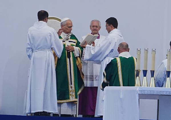 NEWS le Pape Leon XIV au Scanctuaire de Lourdes- - 27 09 2026 LOURDES, FRANCE SEPTEMBER 27: Pope Leo XIV during Mass at the Sanctuary of Lourdes. This trip marks the first visit by a pope to this European country since that of Benedict XVI in 2008.in Lourdes Photo: Laurent Lairys. LourdesFrance  Copyright: xLaurentxLairysx
