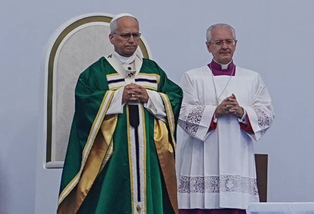 NEWS le Pape Leon XIV au Scanctuaire de Lourdes- - 27 09 2026 LOURDES, FRANCE SEPTEMBER 27: Pope Leo XIV during Mass at the Sanctuary of Lourdes. This trip marks the first visit by a pope to this European country since that of Benedict XVI in 2008.in Lourdes Photo: Laurent Lairys. LourdesFrance  Copyright: xLaurentxLairysx