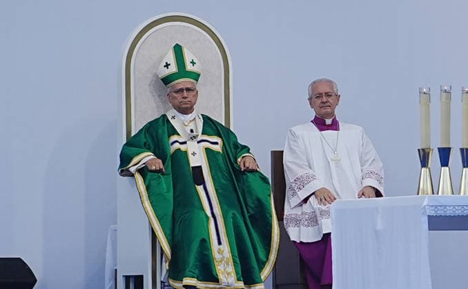 NEWS le Pape Leon XIV au Scanctuaire de Lourdes- - 27 09 2026 LOURDES, FRANCE SEPTEMBER 27: Pope Leo XIV during Mass at the Sanctuary of Lourdes. This trip marks the first visit by a pope to this European country since that of Benedict XVI in 2008.in Lourdes Photo: Laurent Lairys. LourdesFrance  Copyright: xLaurentxLairysx