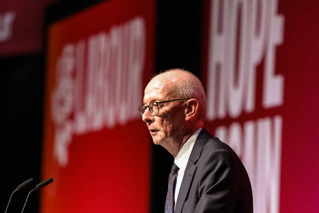 Labour Party Annual Conference 2026 Secretary of State for Work and Pensions Pat McFadden MP speaks during the Labour Party Annual Conference 2026 at Convention Centre, Liverpool, United Kingdom on 27 September 2026 (Photo by Mark Cosgrove News Images) Liverpool Convention Centre Merseyside United Kingdom Copyright: xMarkxCosgrove NewsxImagesx
